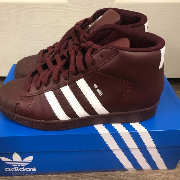 Adidas pro model - Picture 1 of 5